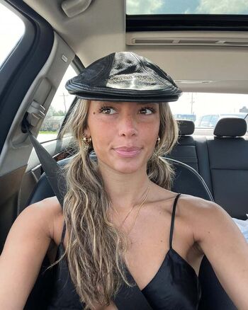 Hopie Schlenker