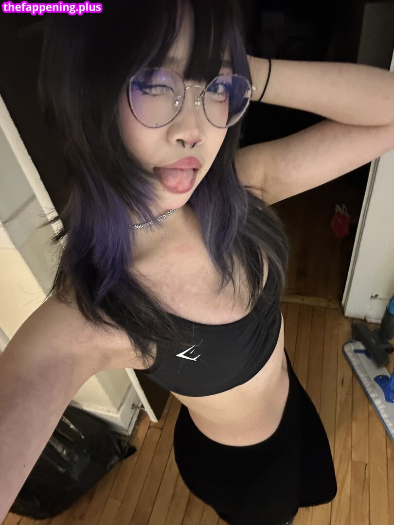 Janet He / https: / jjanethe / jjanethee / jjanether6 Foto OnlyFans Nuda #19